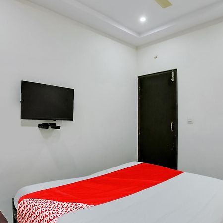 Hotel O Manjushree Boarding & Lodging Nearby Dr.Br Ambedkar Stadium Basveshwar Nagar Bangalore Extérieur photo