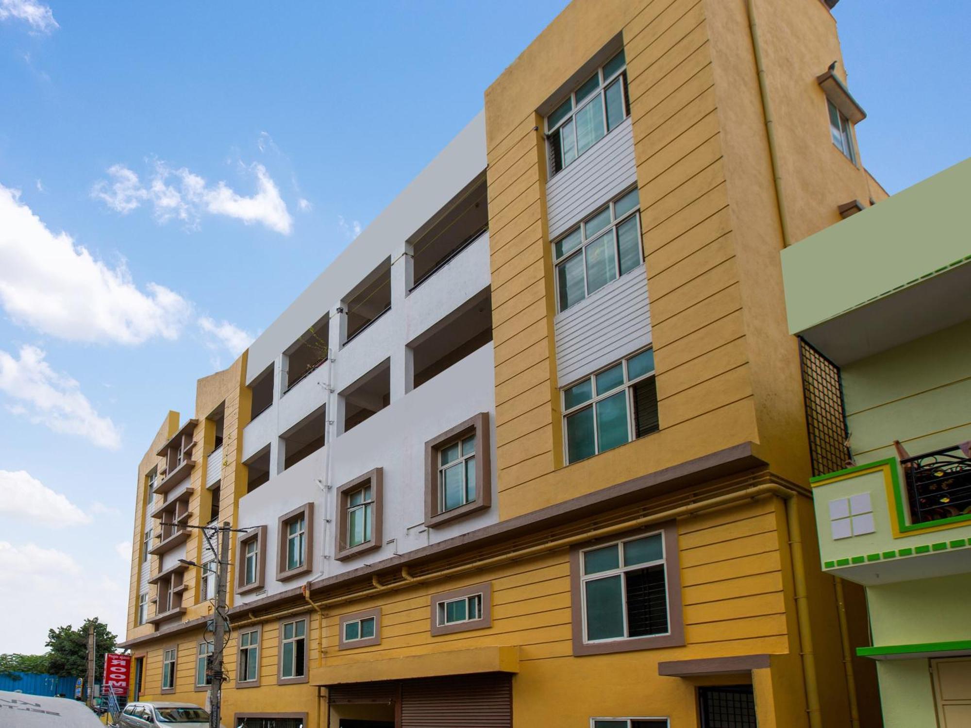 Hotel O Manjushree Boarding & Lodging Nearby Dr.Br Ambedkar Stadium Basveshwar Nagar Bangalore Extérieur photo
