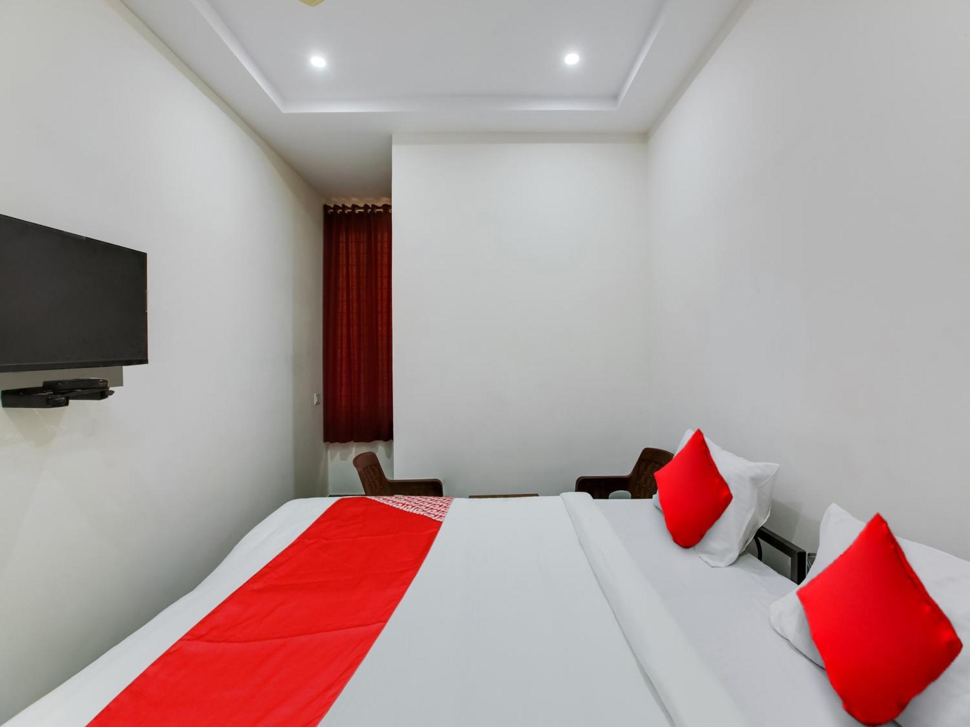 Hotel O Manjushree Boarding & Lodging Nearby Dr.Br Ambedkar Stadium Basveshwar Nagar Bangalore Extérieur photo